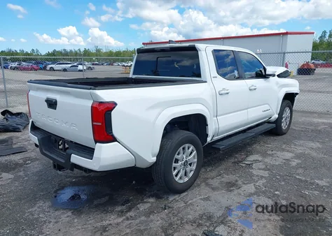 2024 Toyota Tacoma Sr5 2Wd z USA, uszkodzony, nr VIN 3TYKB5FN4RT001038